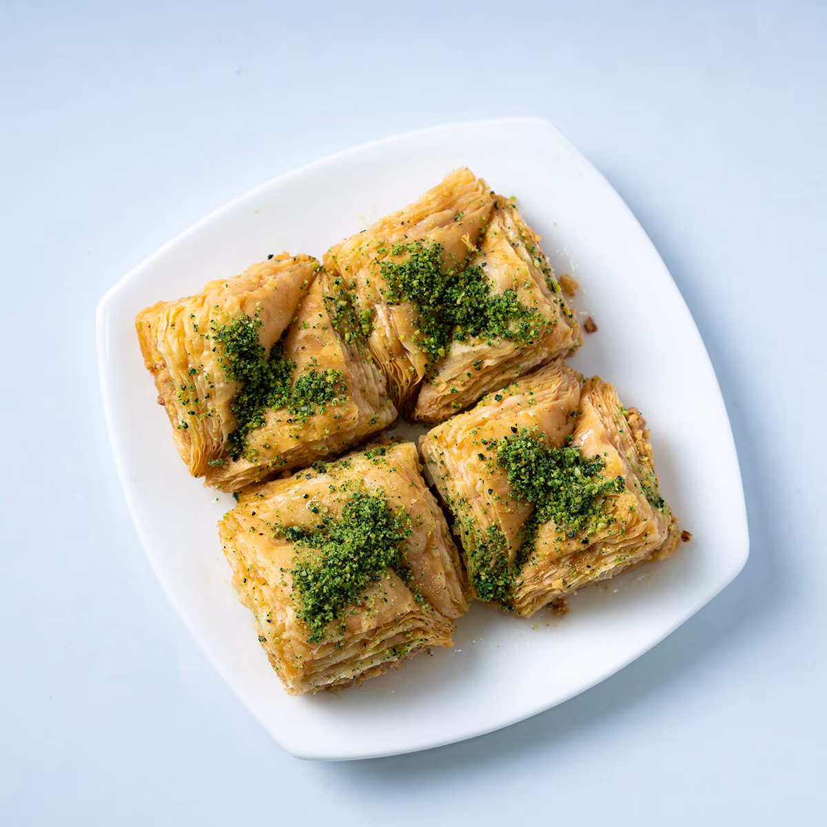 01 Baklava Horvath-alarabianbd.webp