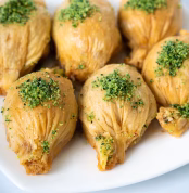 04 Baklava Caloscur-alarabianbd.webp